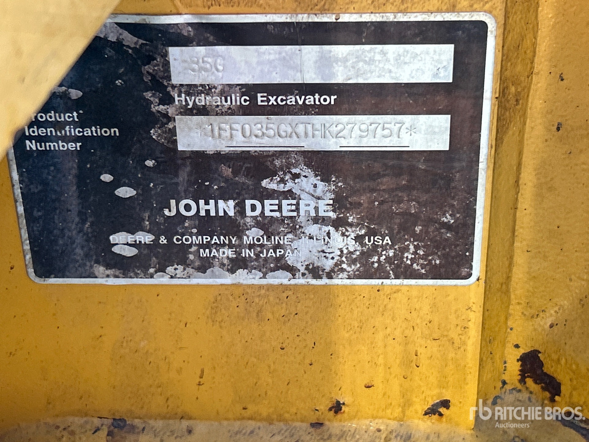 2017 John Deere 35G