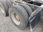 4 Underbody - Truck with Right Front Drive Tires