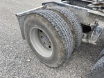 4 Underbody - Truck with Right Rear Drive Tires