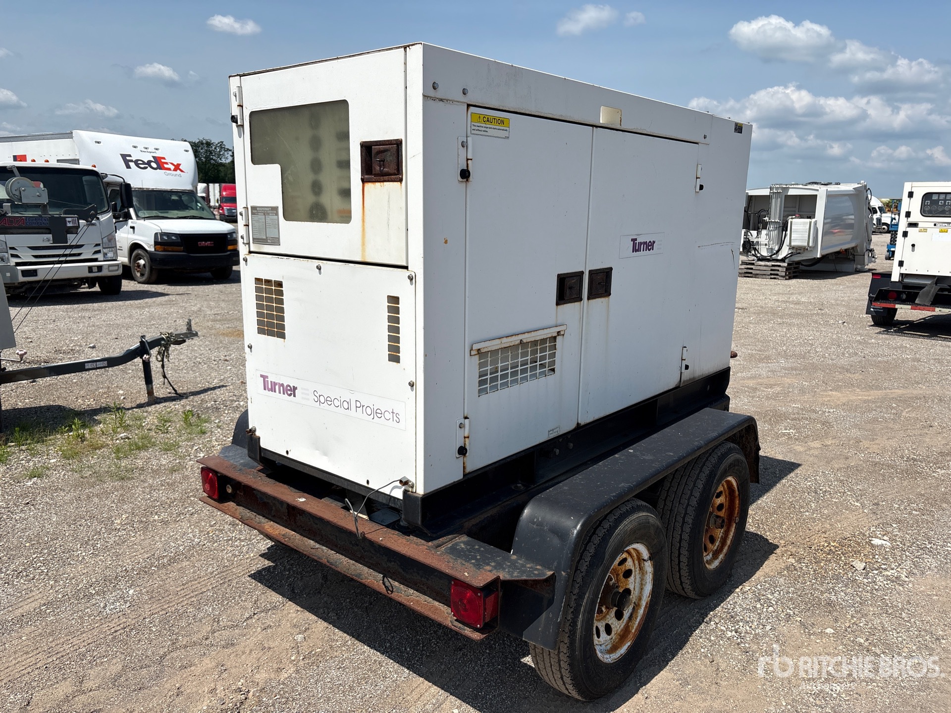 General Appearance with Picture, Right Rear Corner
