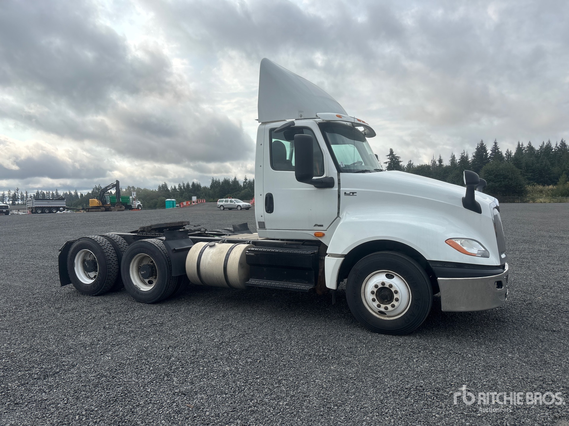 2018 International LT625