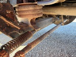 Underbody with Non-Driven Drop Axle (1)