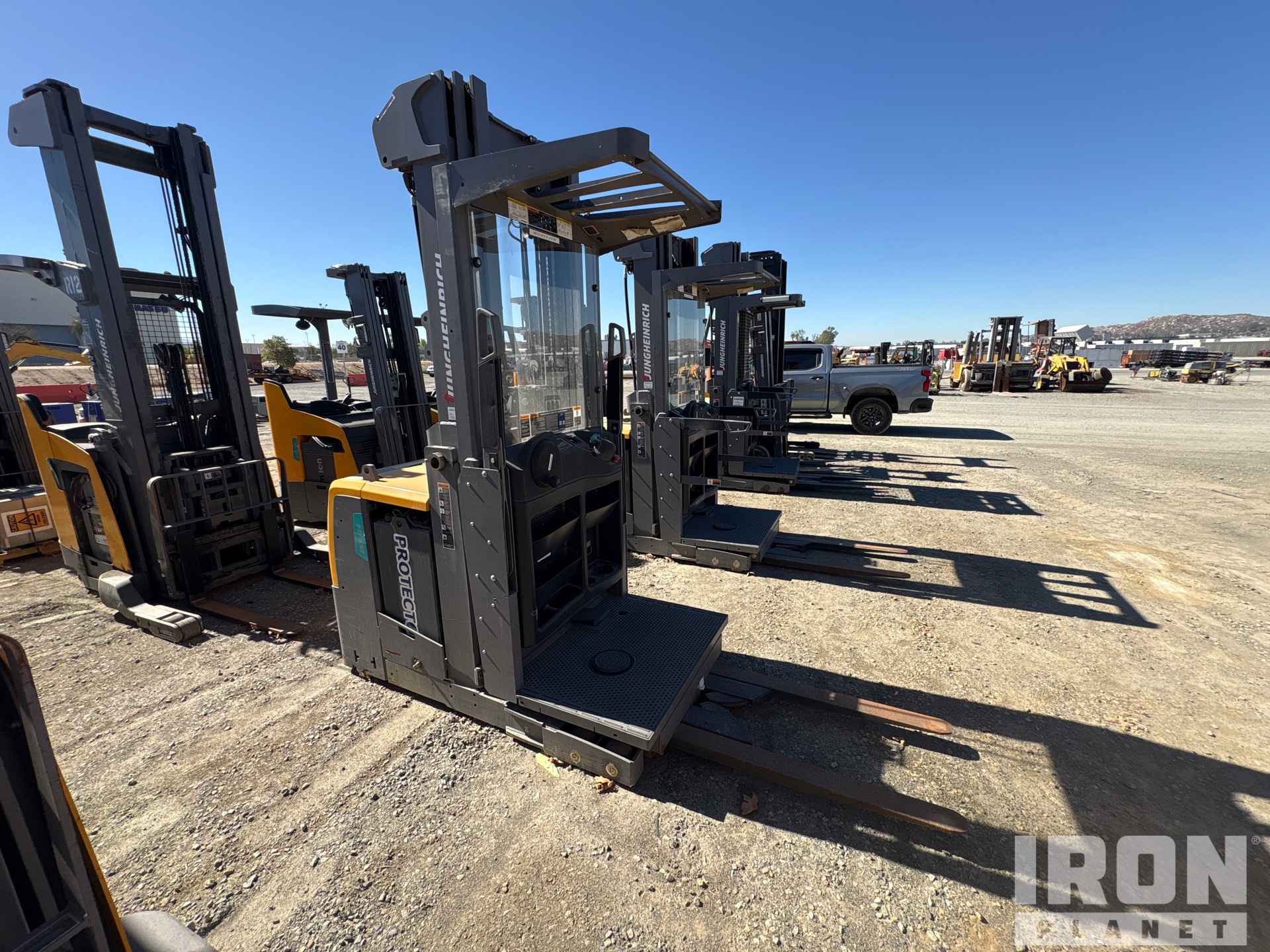General Appearance - Lift Truck* with Zdjęcie, lewy dolny róg