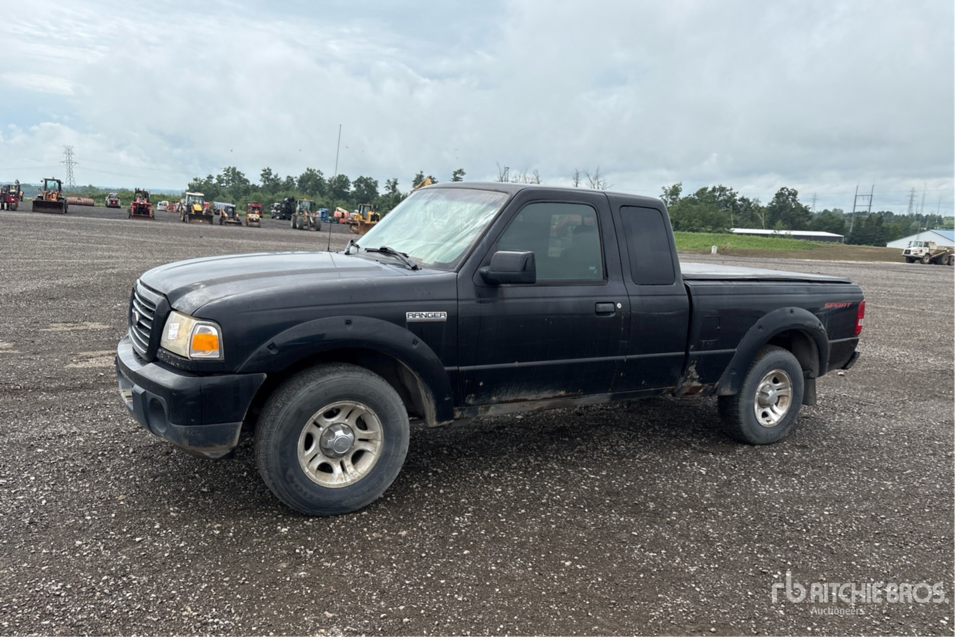 General Appearance with Picture, Left Front Corner