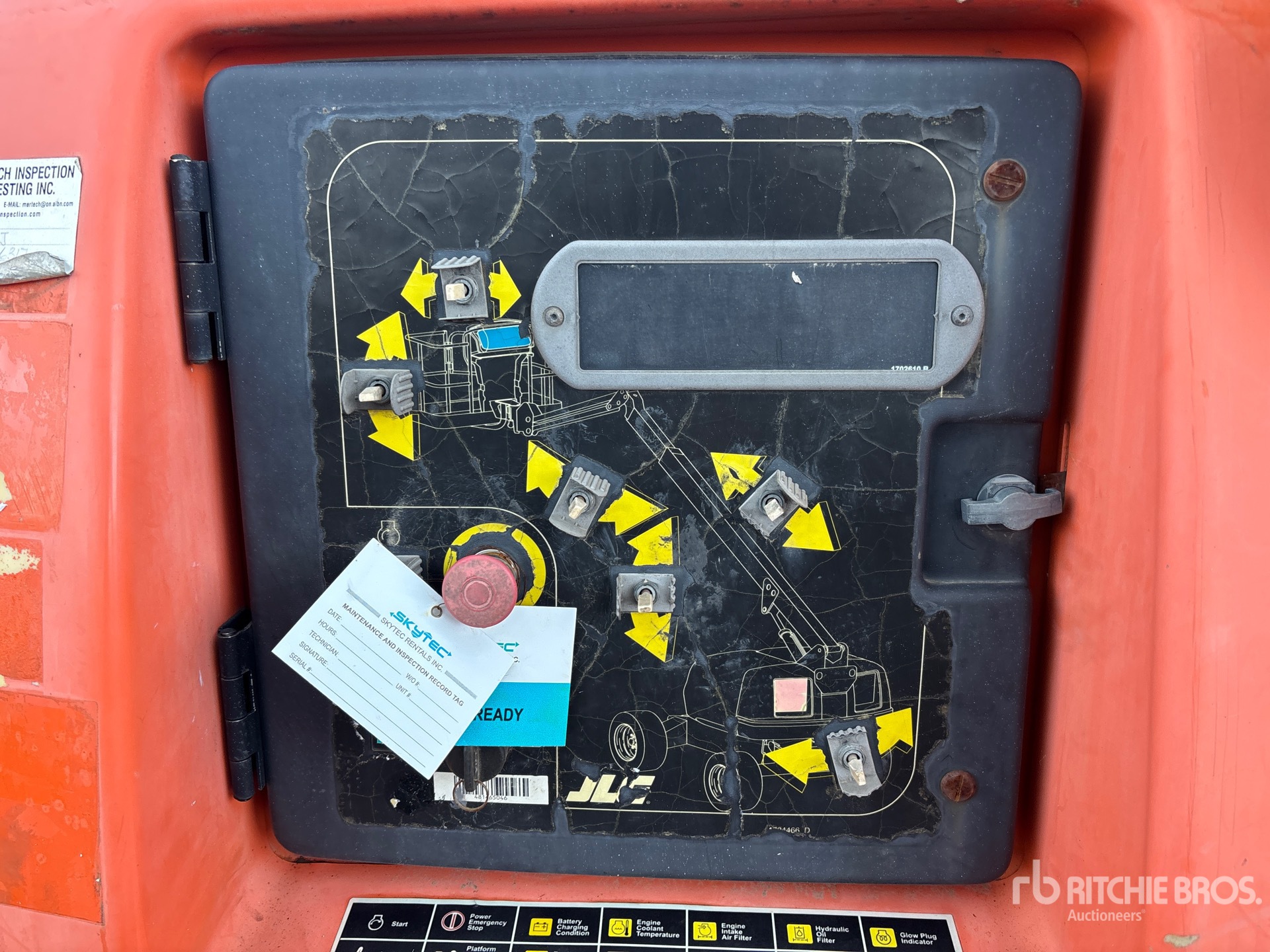 Basic Lower Control Station with