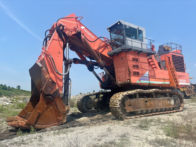 2005 Hitachi EX2500-5 Tracked Excavator