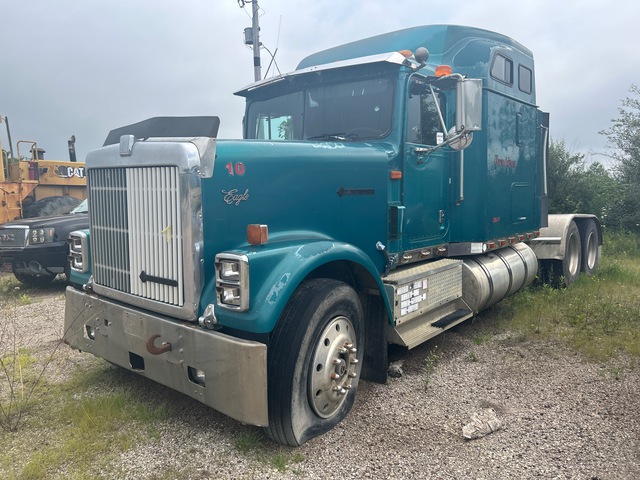 1997 International 9300 6x4 T/A Sleeper Truck Tractor