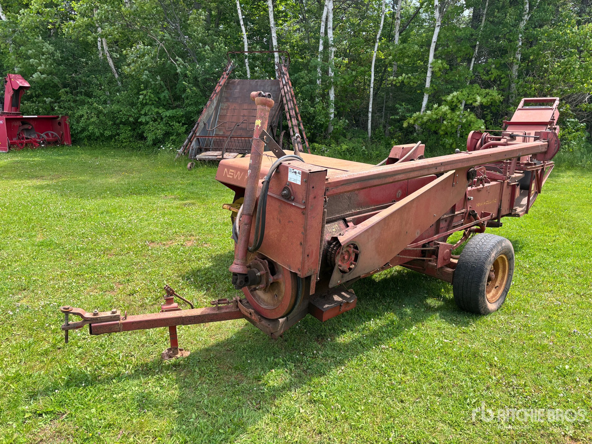 General Appearance with Picture, Left Front Corner