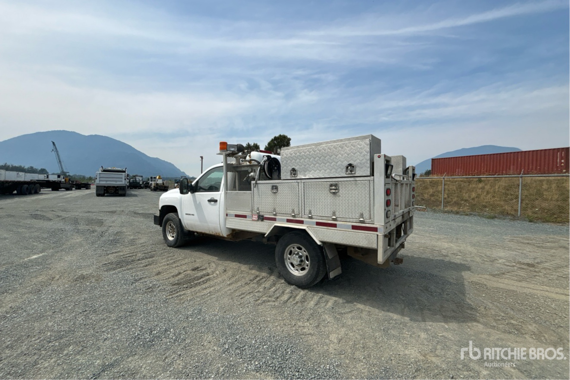 General Appearance with Picture, Left Rear Corner