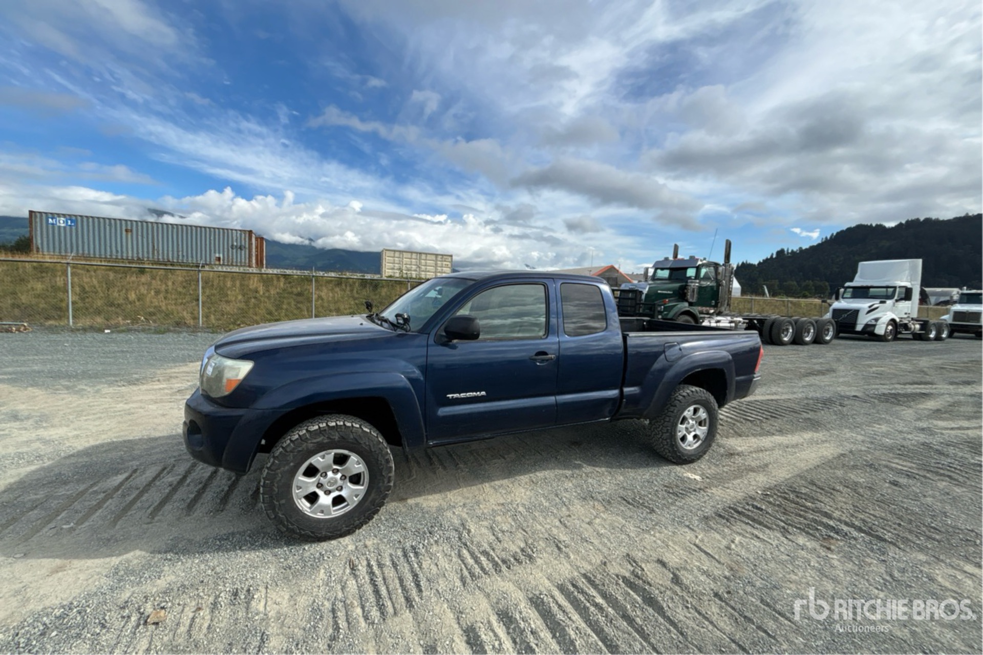 General Appearance with Picture, Left Front Corner