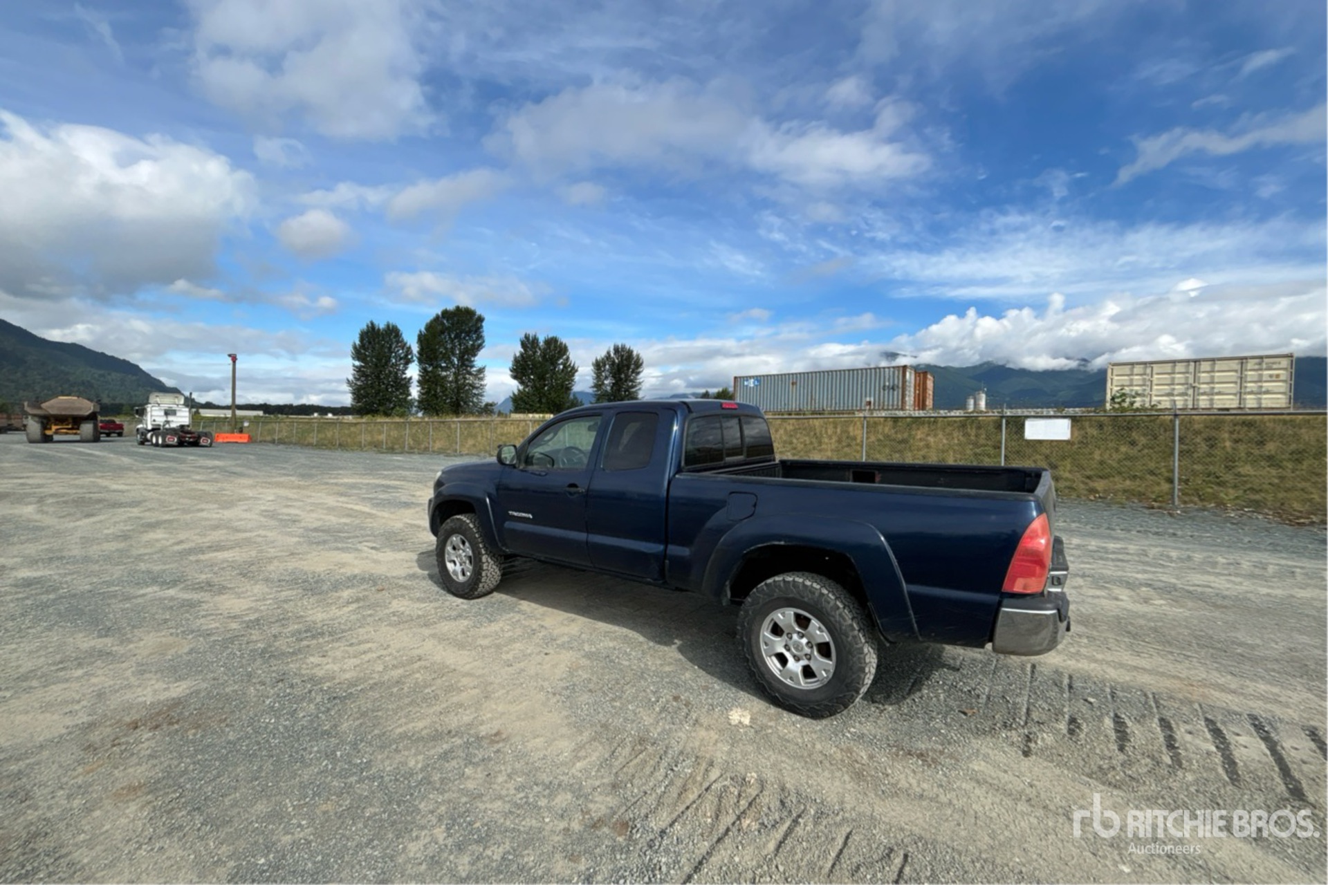 General Appearance with Picture, Left Rear Corner