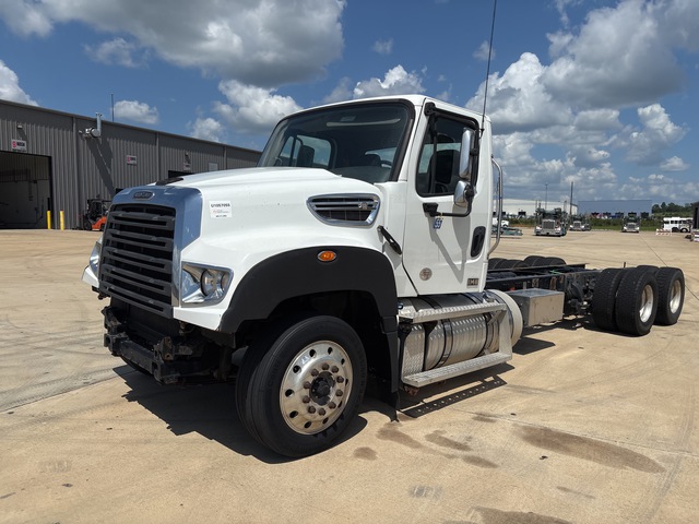 2020 Freightliner 114SD 6x4 Cab and Chassis
