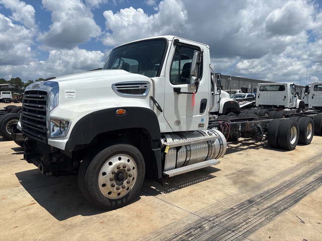 2020 Freightliner 114SD 6x4 Cab and Chassis