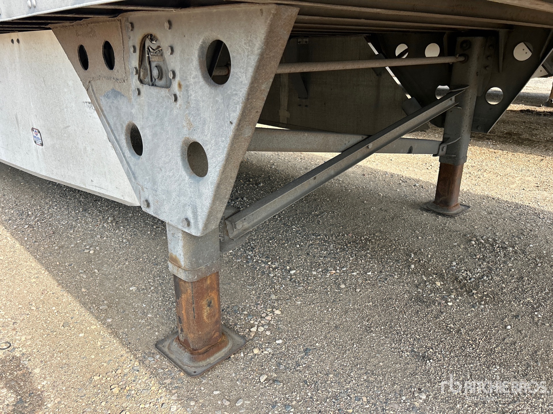 2021 Utility 53 FT X 102 IN T/A