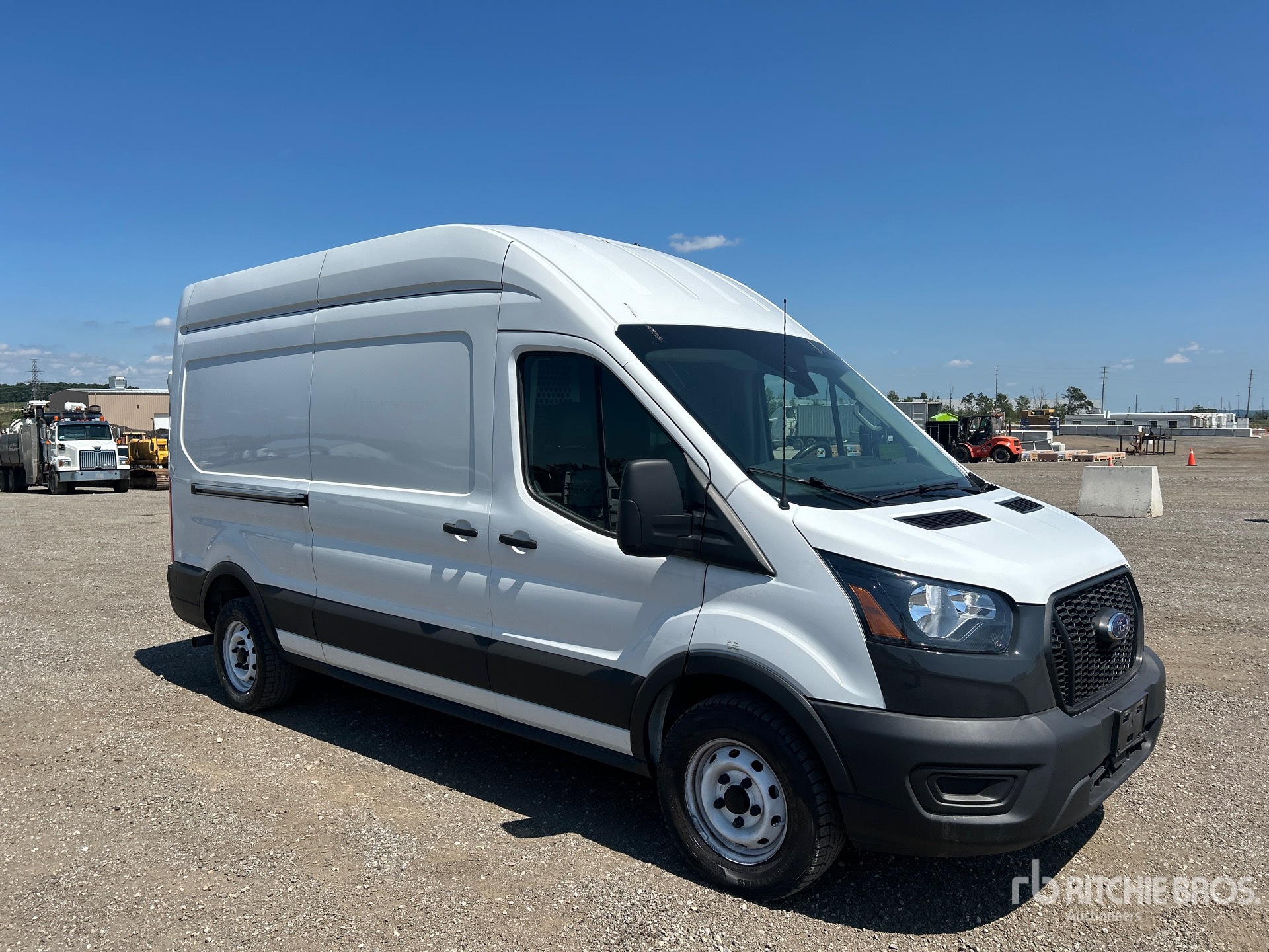 2021 Ford TRANSIT 250