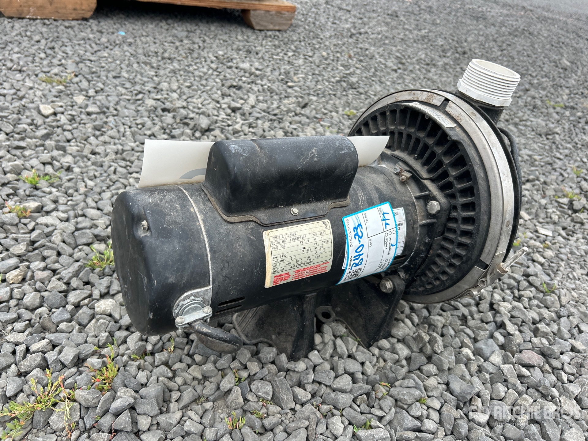 General Appearance with Picture, Right Rear Corner