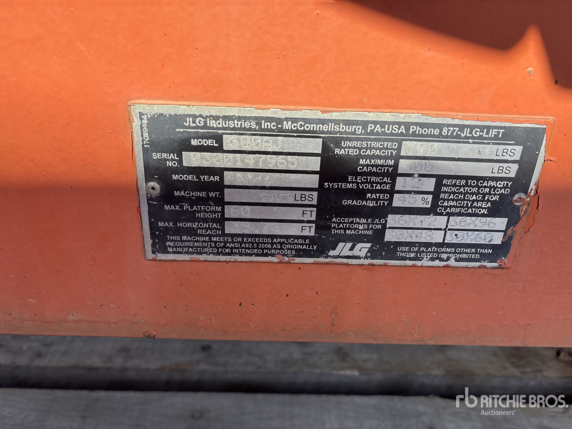 Photo of a 2011 JLG 600AJ