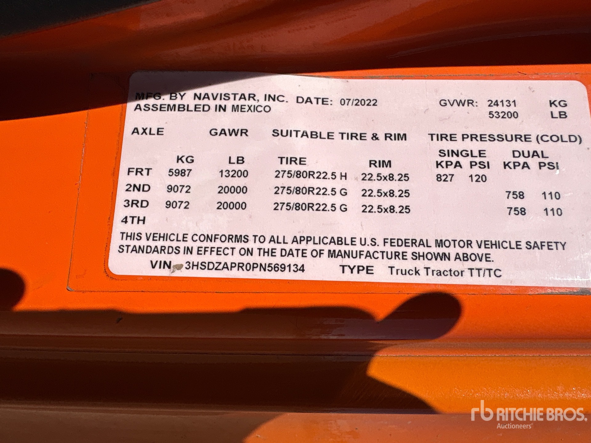 2023 International LT625