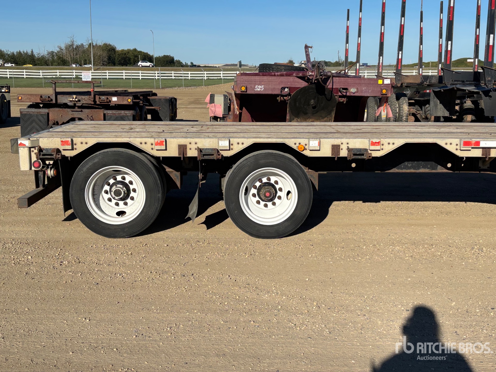 2007 Load King  48 FT T/A SPREAD AXLE