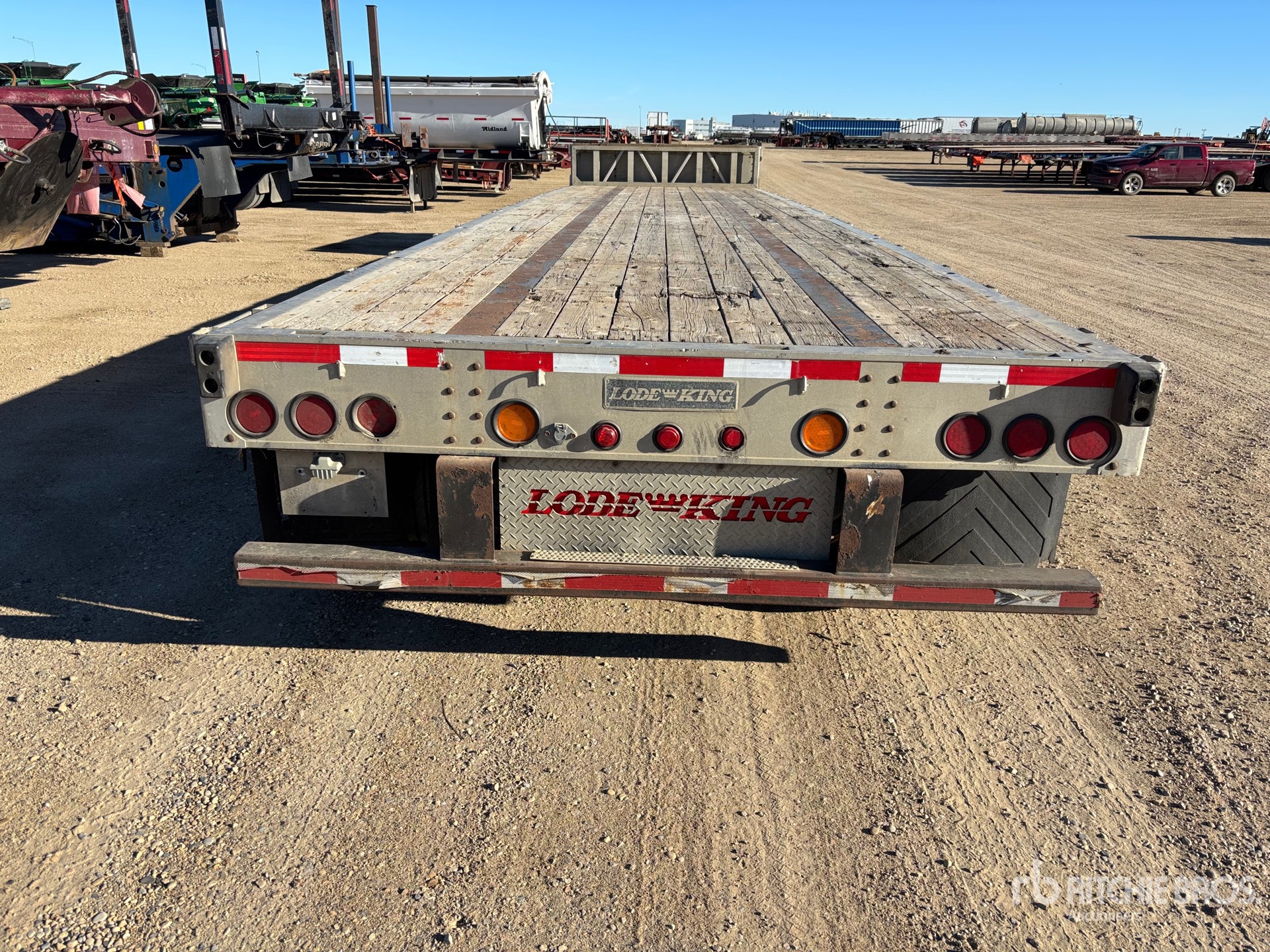 2007 Load King  48 FT T/A SPREAD AXLE