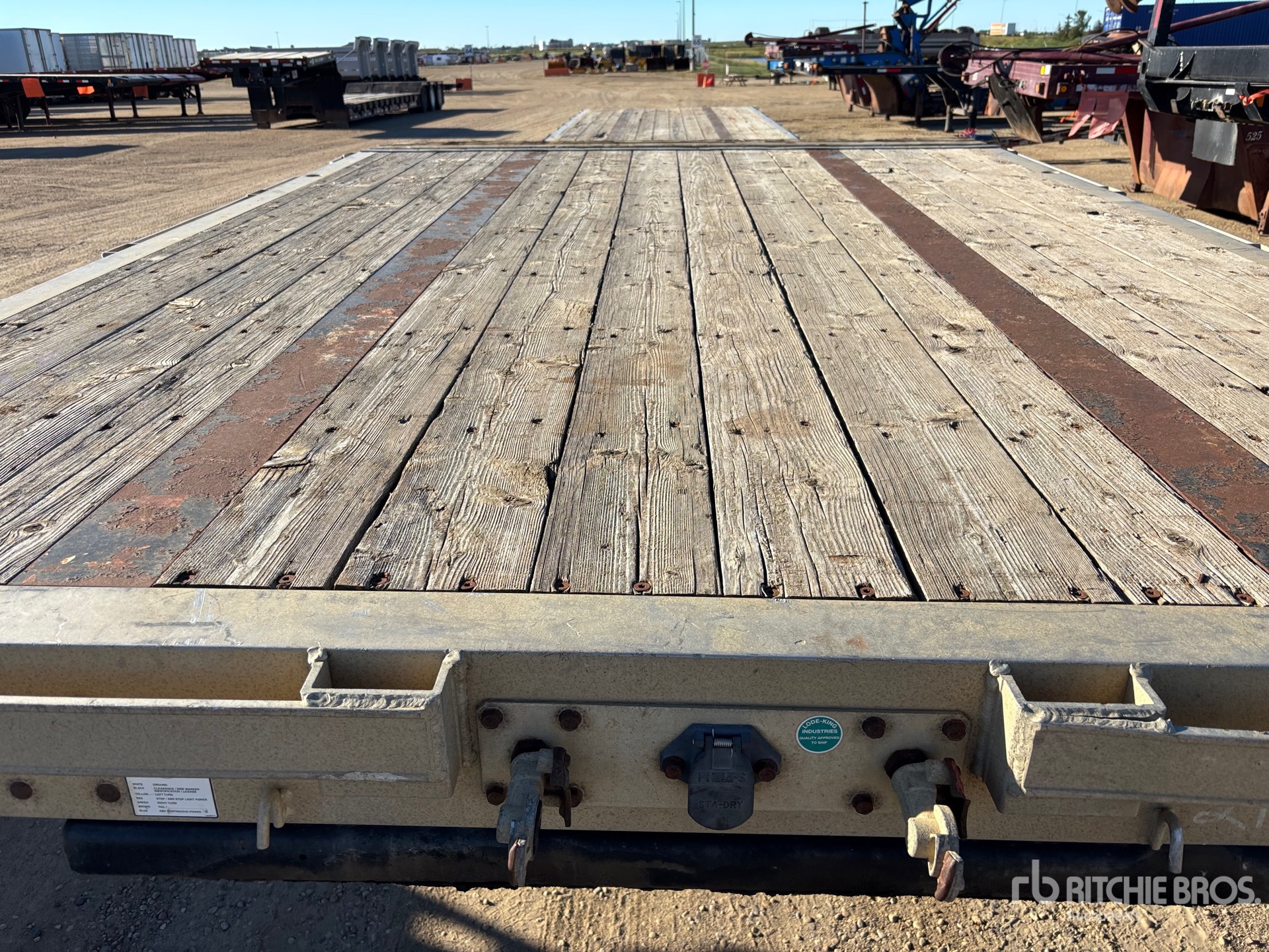 2007 Load King  48 FT T/A SPREAD AXLE