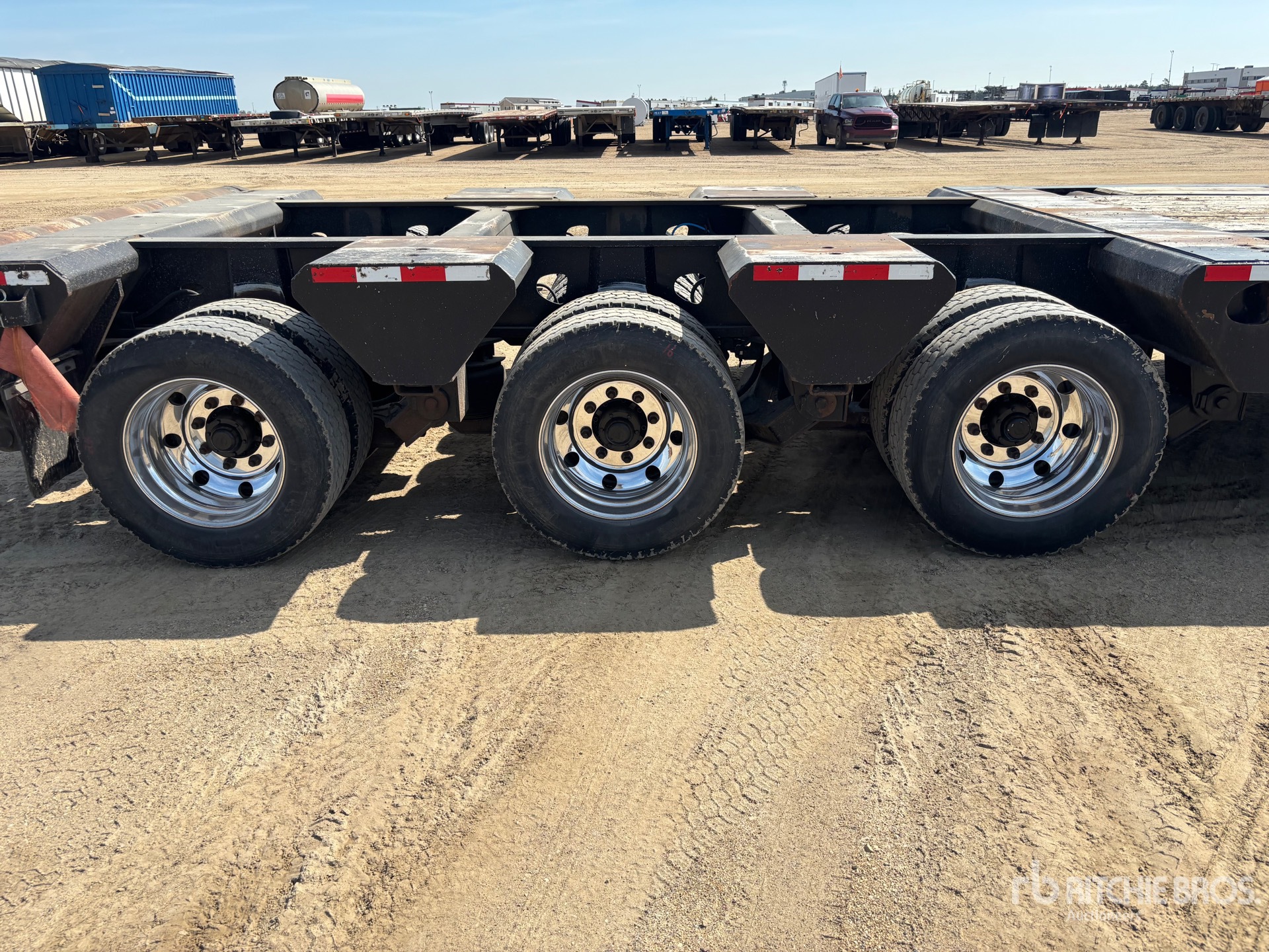 2014 Doepker 65 FT 24-WHEEL
