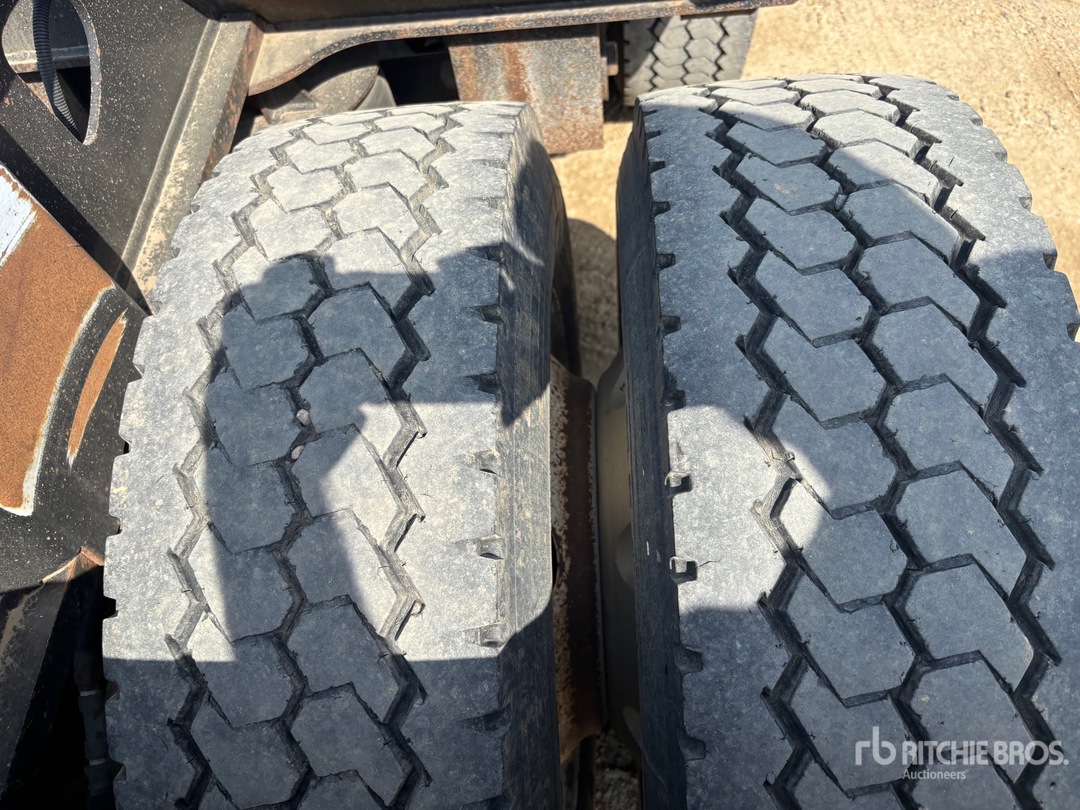 2014 Doepker 65 FT 24-WHEEL