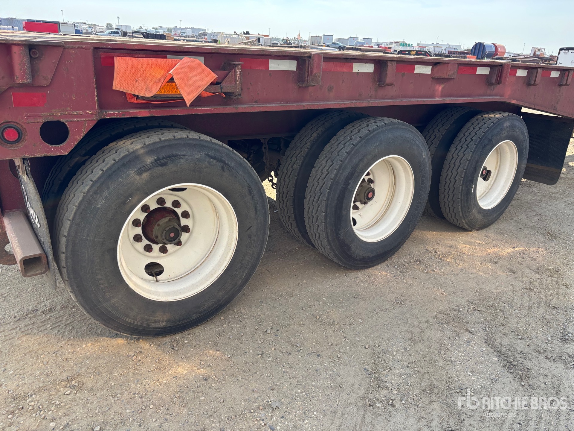 2012 Peerless 67461 LB 50 FT TRI/A FLATBED