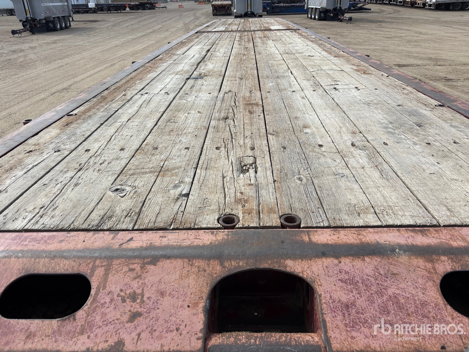 2000 Peerless 30600 KG 53 FT TRI/A FLATBED