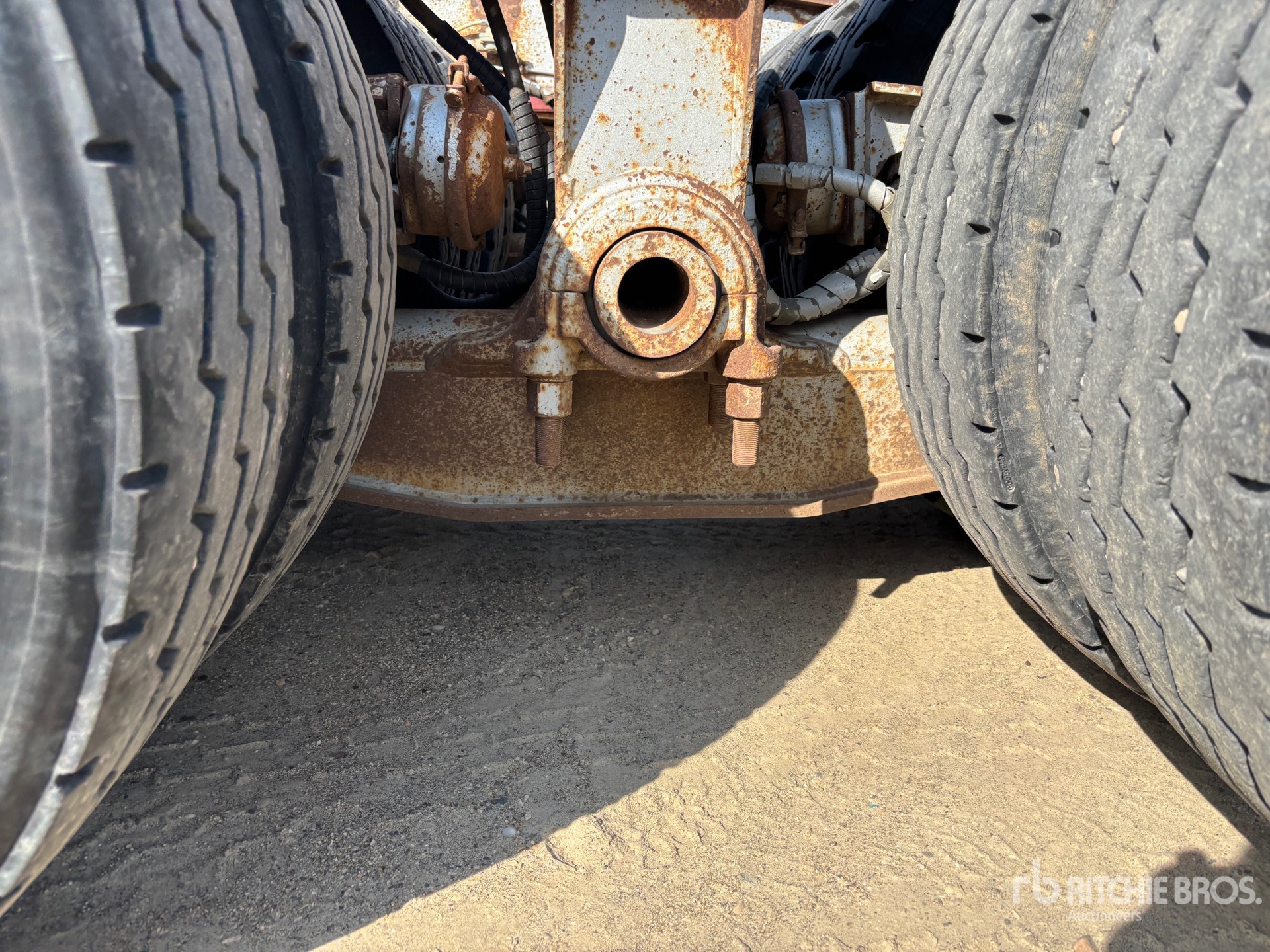 2005 Aspen 41600 kg 16-Wheel