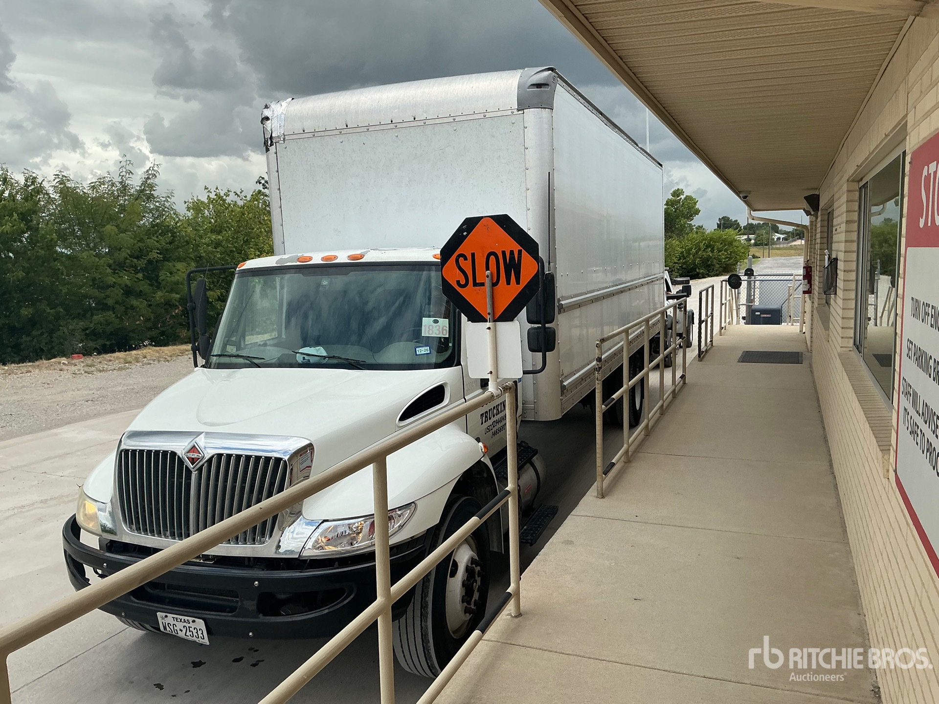 Photo of a 2019 International 4300