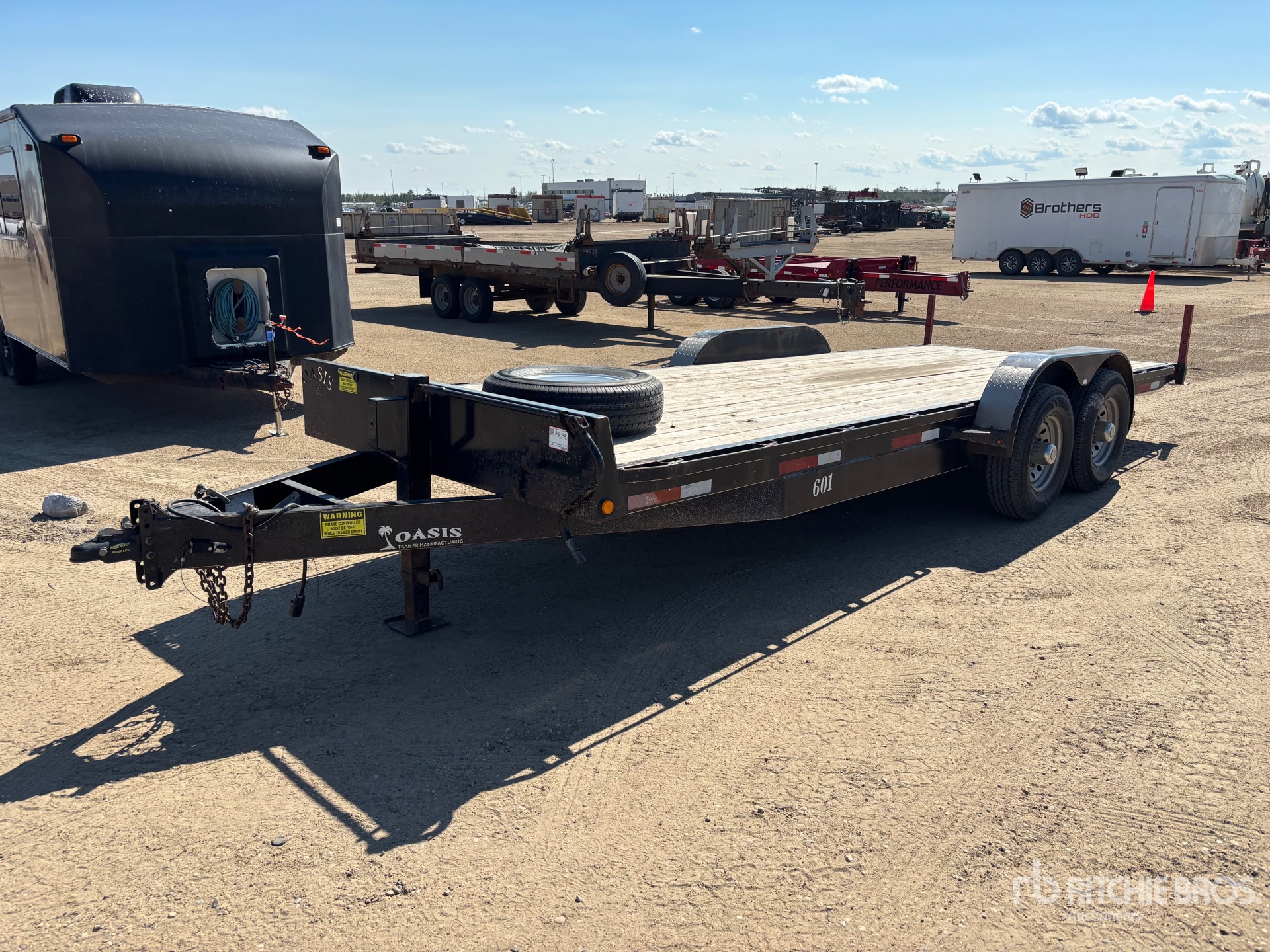 Photo of 2015 Oasis 6360 kg 20 ft T/A