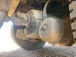 Underbody with Center Drive Axle