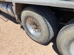 Underbody with Right Steer Tire