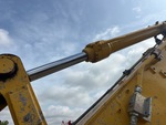 Hydraulics with Bucket Cylinder