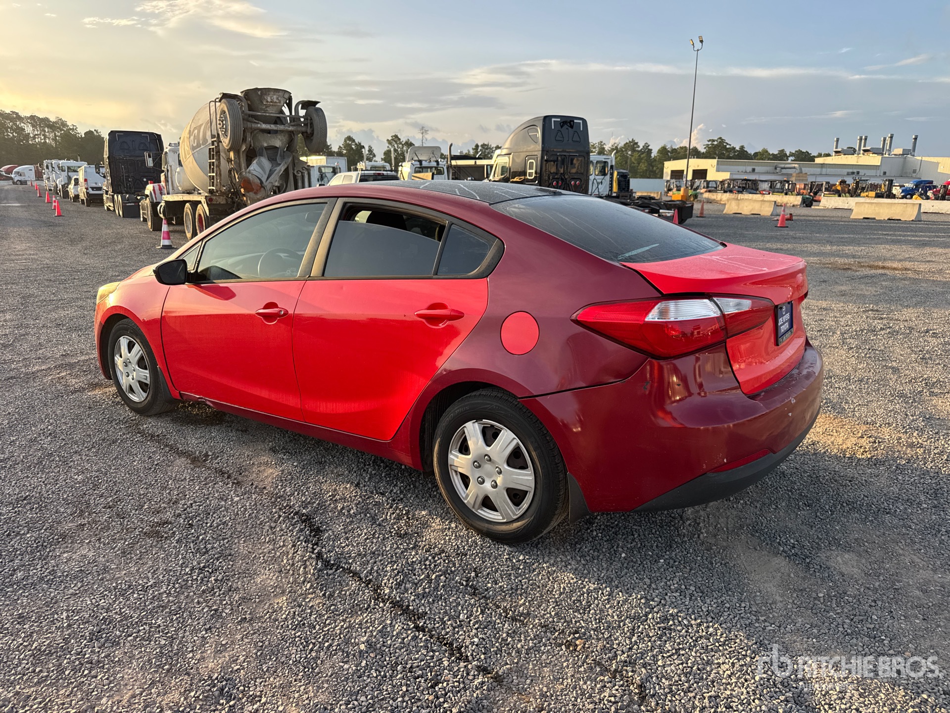 General Appearance with Picture, Left Rear Corner