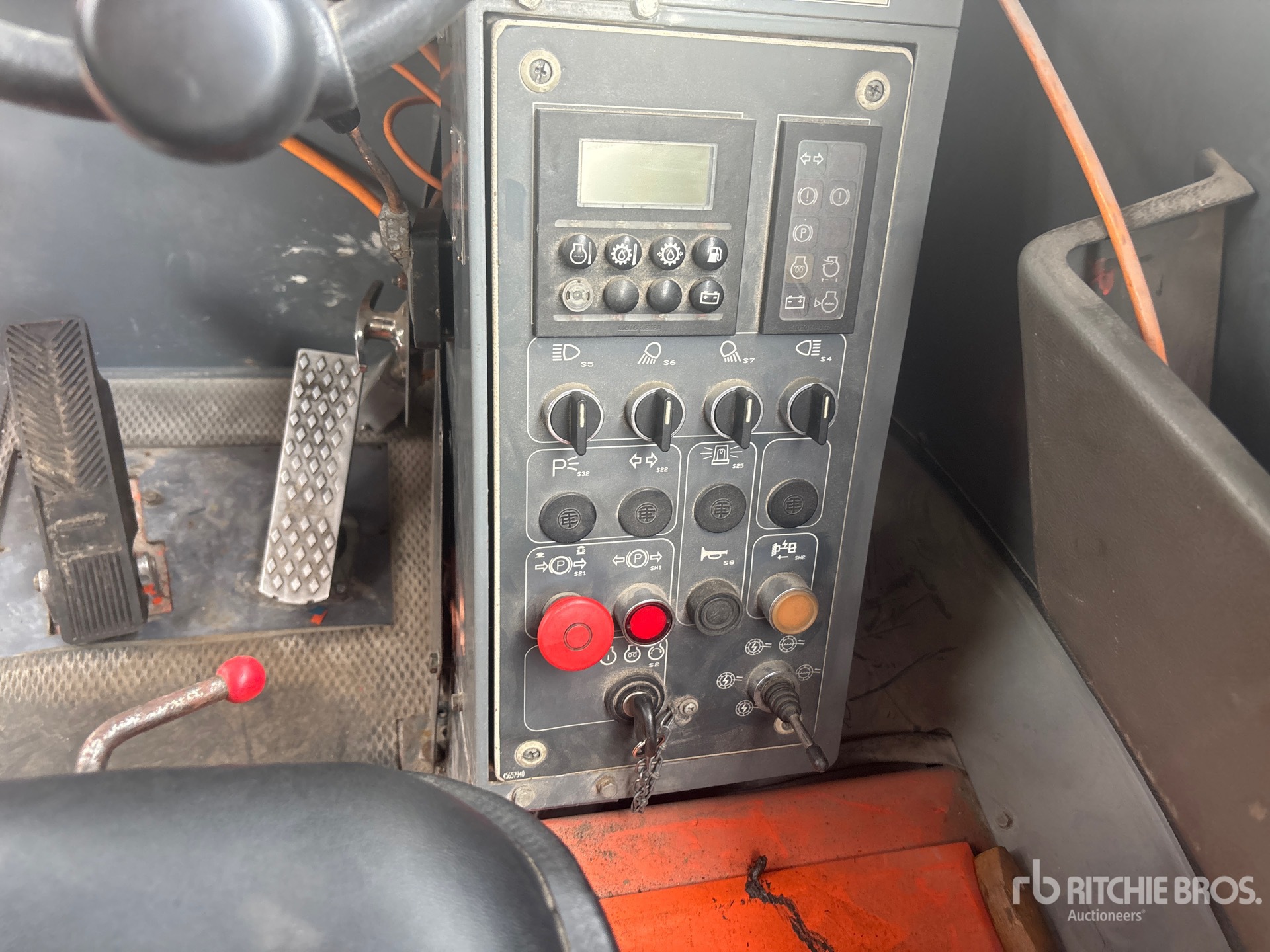 2002 Tamrock AXERA T12-315