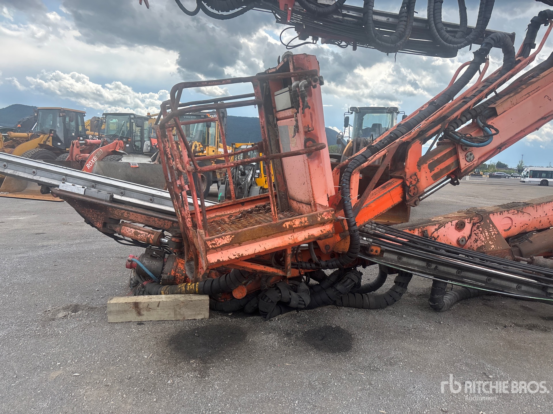 2002 Tamrock AXERA T12-315