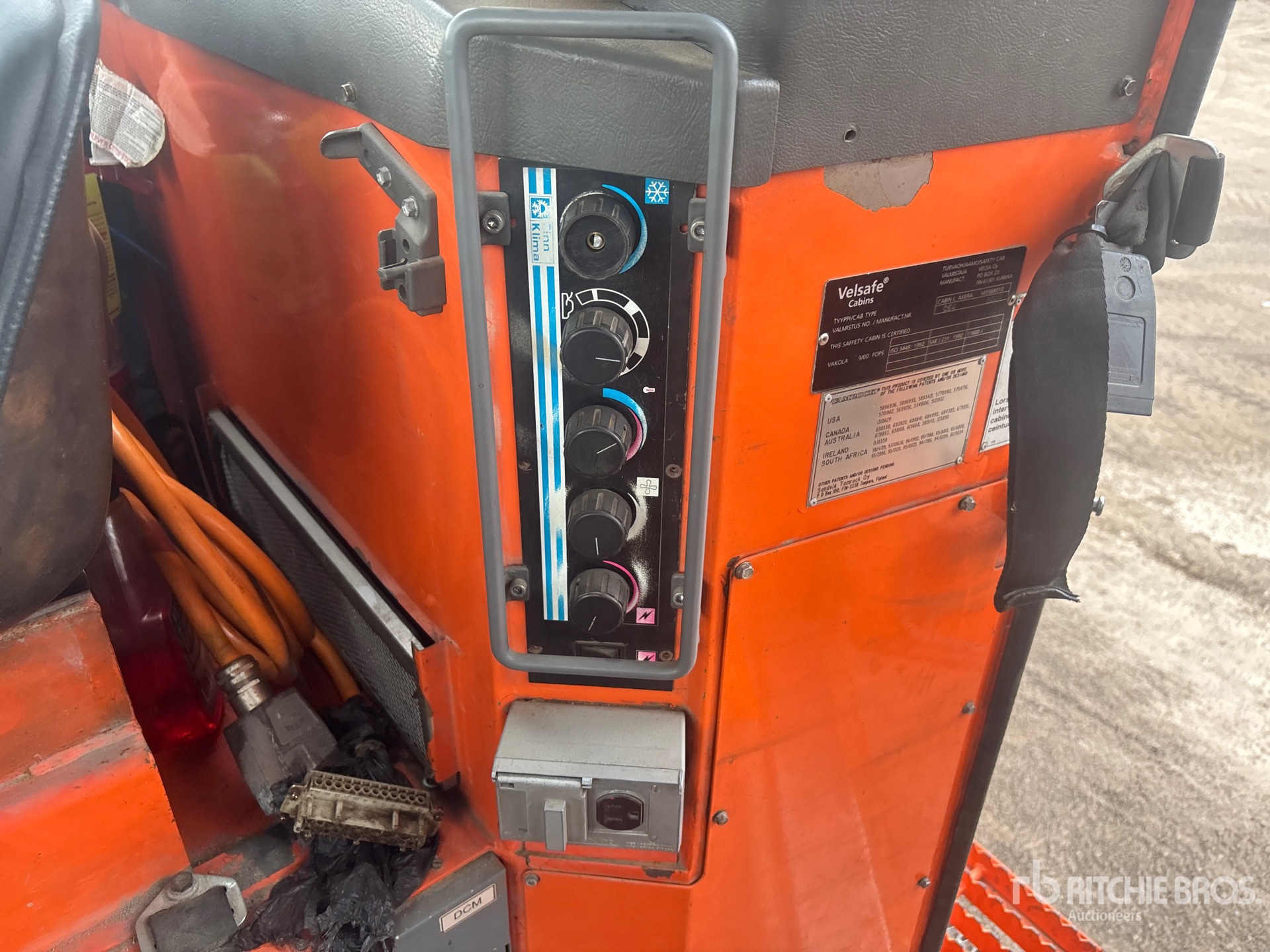 2002 Tamrock AXERA T12-315