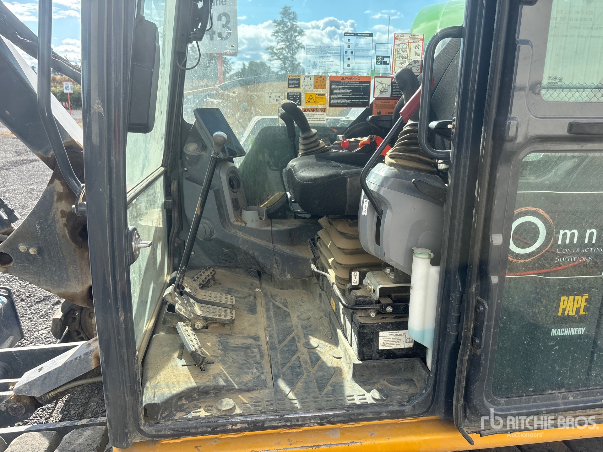 2025 John Deere 85 P-Tier