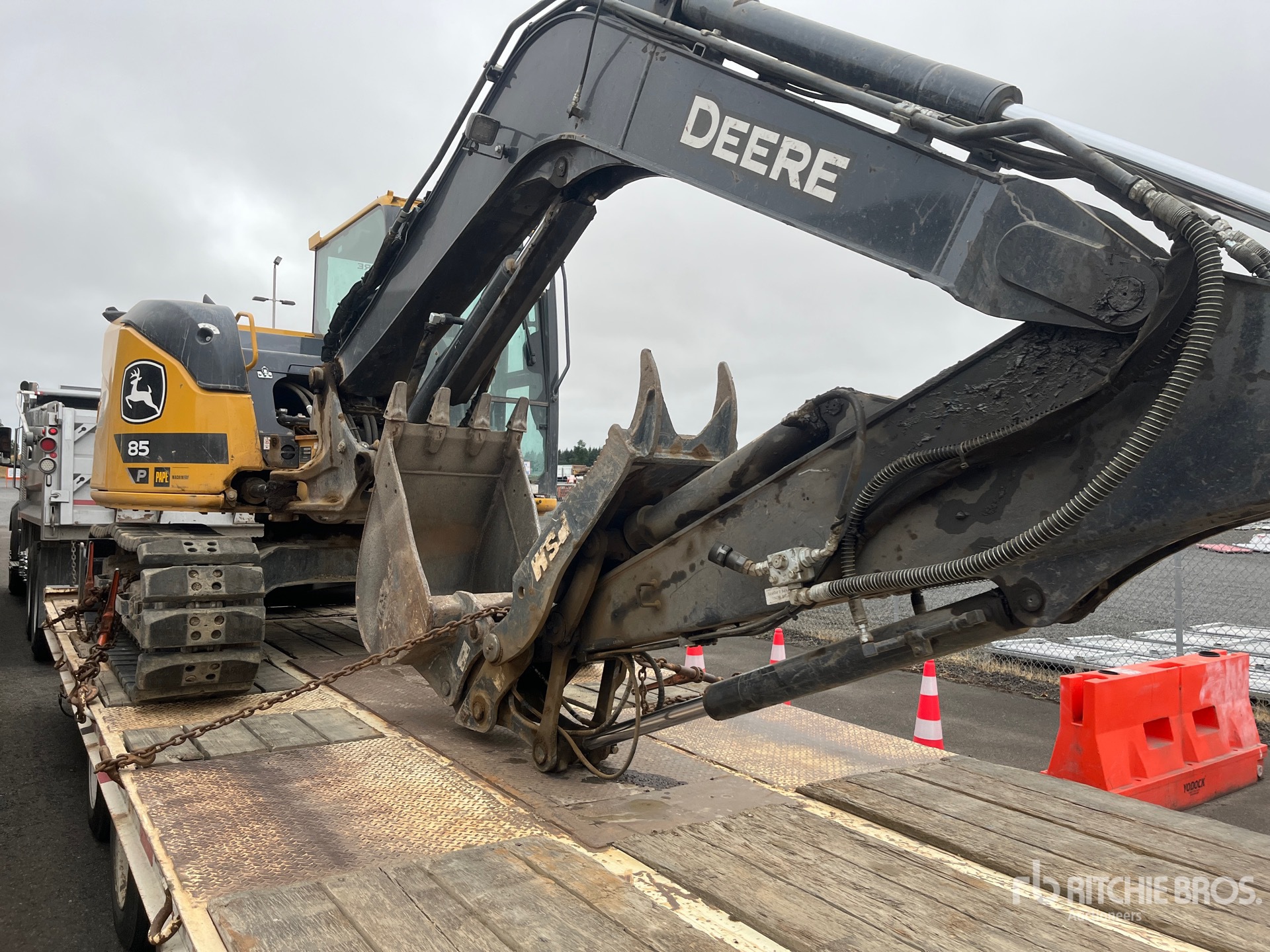2025 John Deere 85 P-Tier