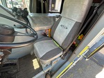 Cab with Seats/armrests
