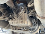 Underbody with Transmisión