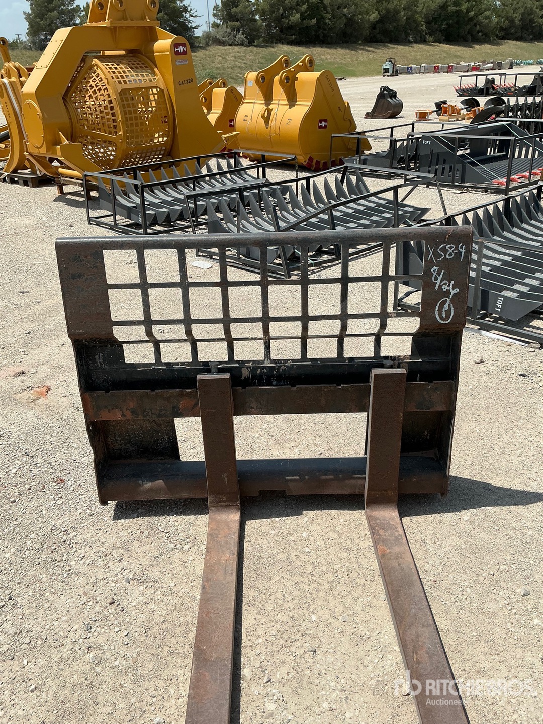 2018 Caterpillar 41 in