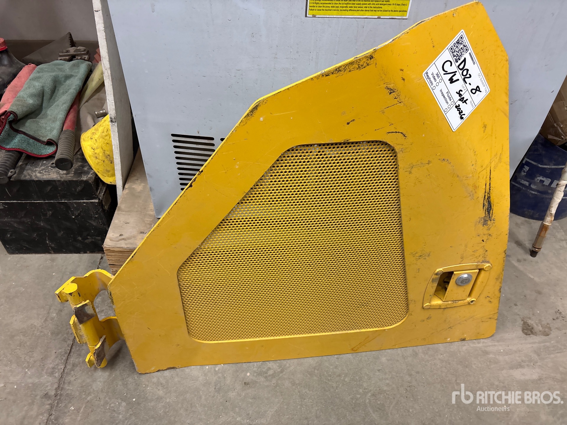 2020 Komatsu D39PX-24