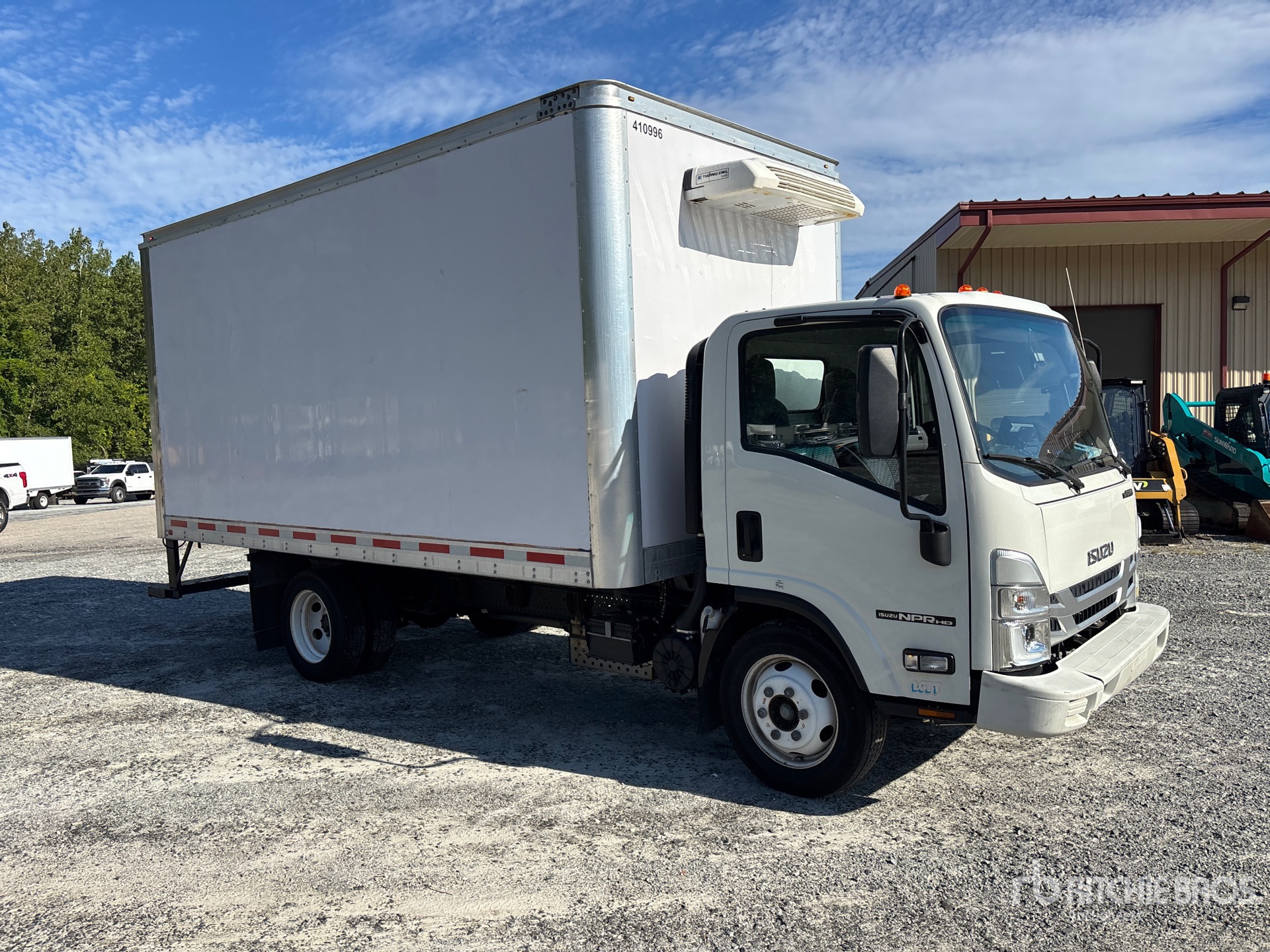 2025 Isuzu NPR