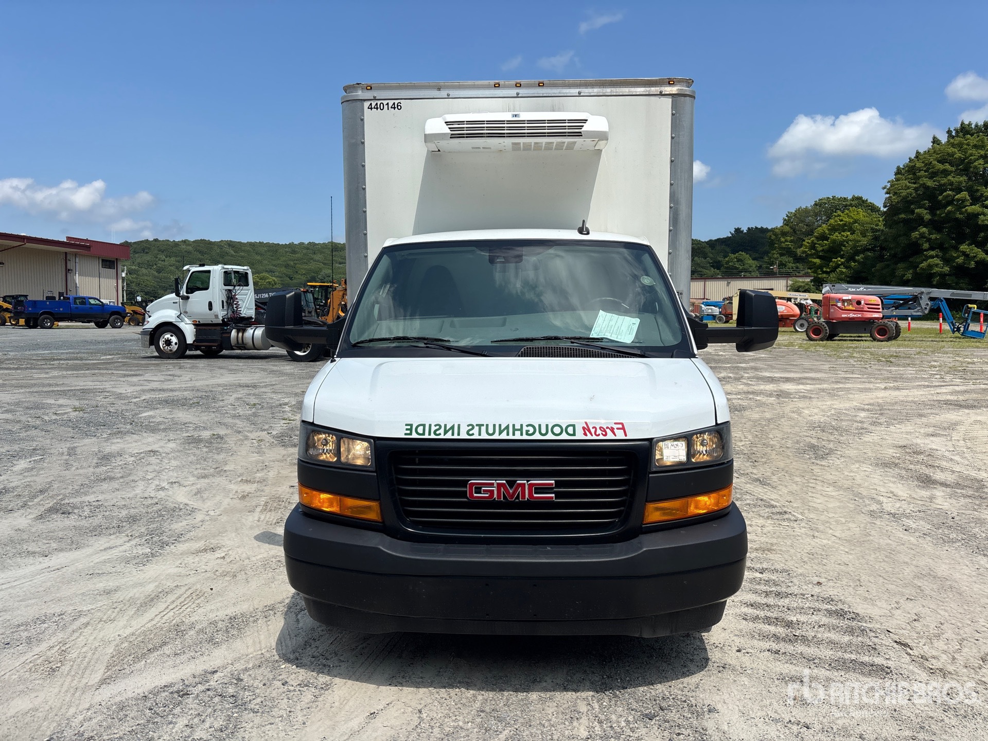 2024 GMC SAVANA 3500