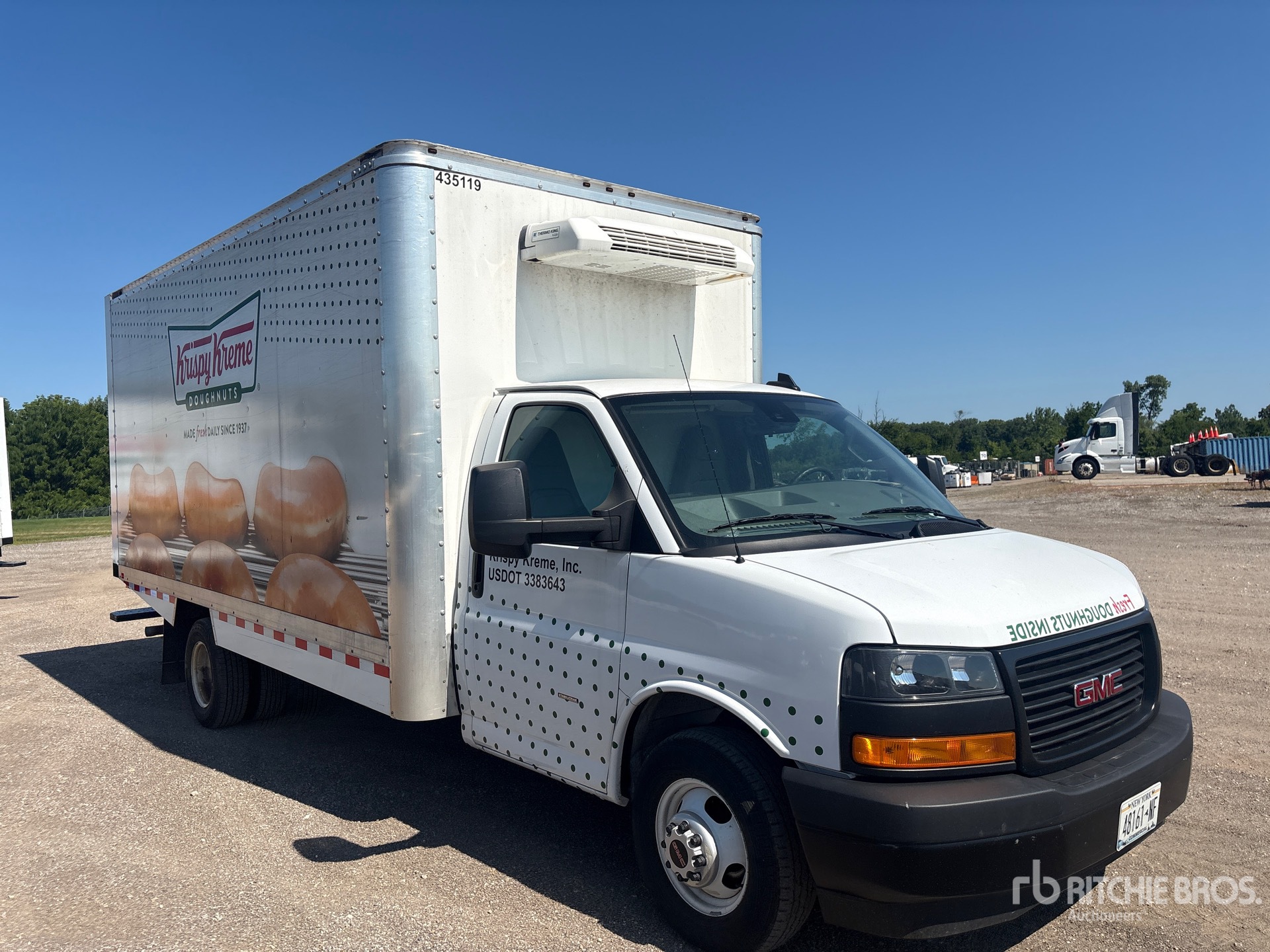 2024 GMC SAVANA G3500