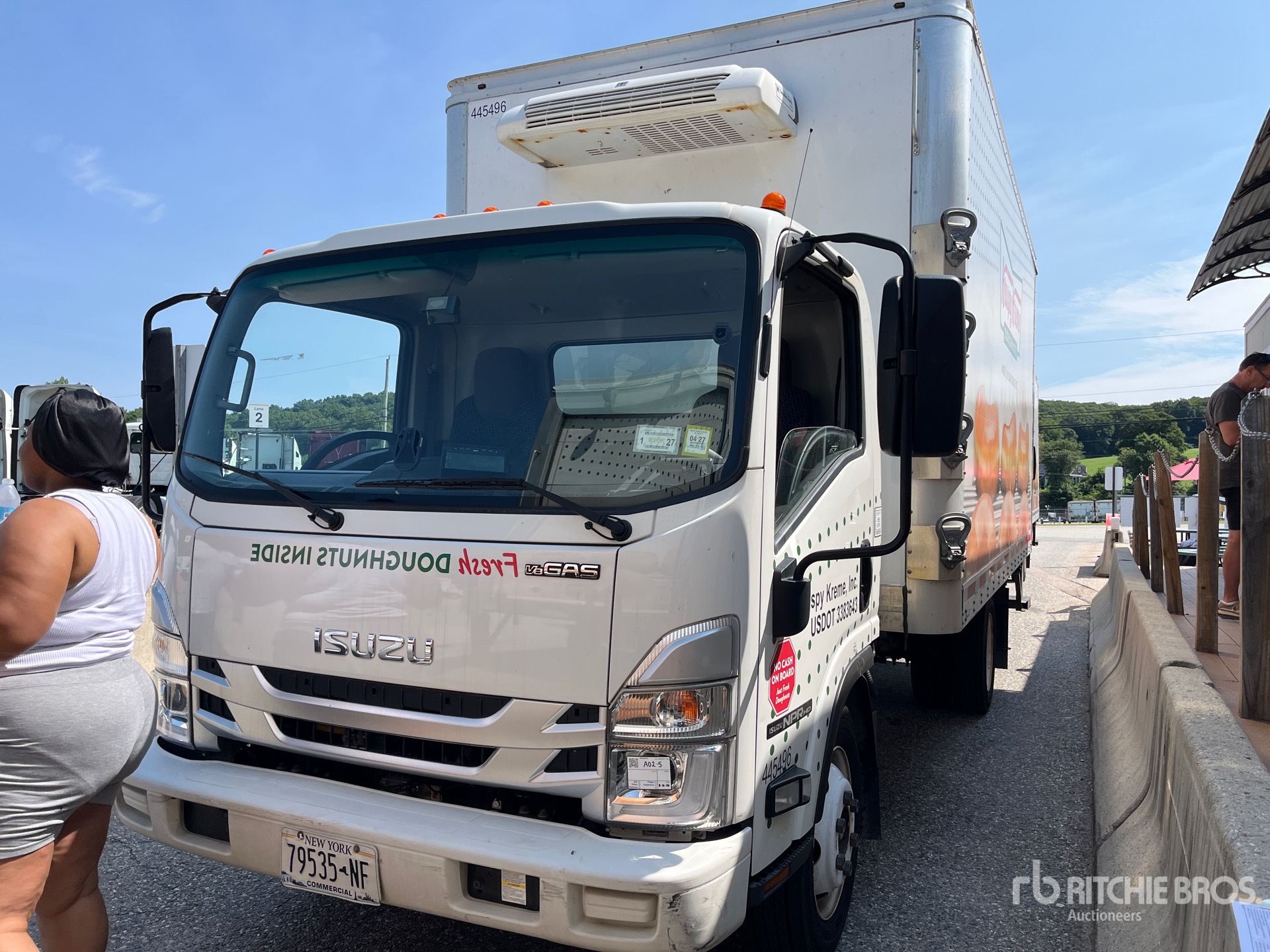 2025 Isuzu NPR