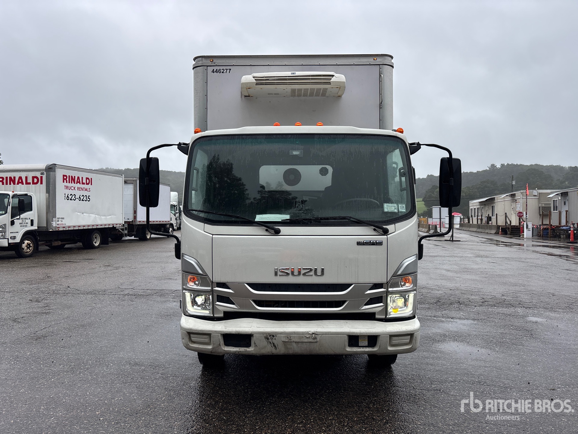 2025 Isuzu NPR